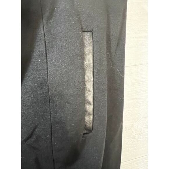Ann Taylor Black Mini Skirt with Leather Slit Pocket‎ Detail Size 6 - Picture 3 of 5